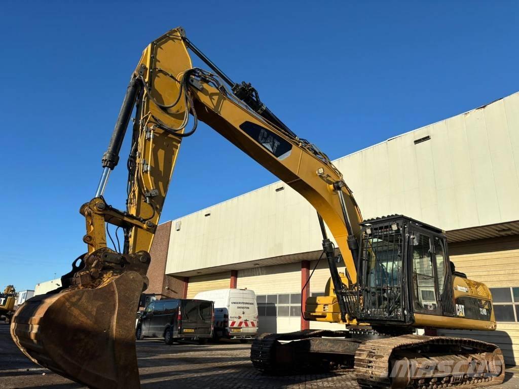 CAT 324 D L Crawler excavators