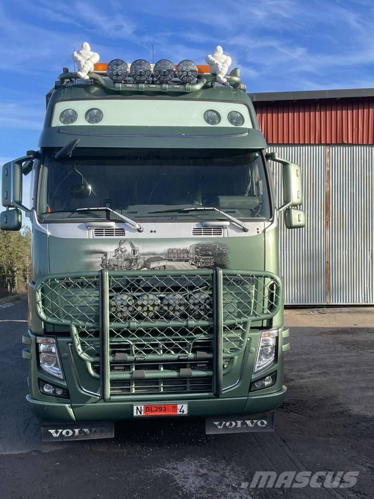 Volvo FH 16 750 Timber trucks