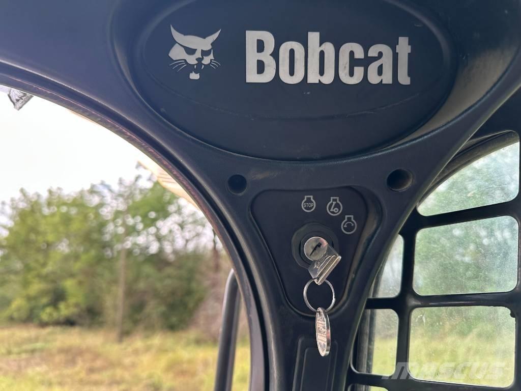 Bobcat S 530 Skid steer loaders