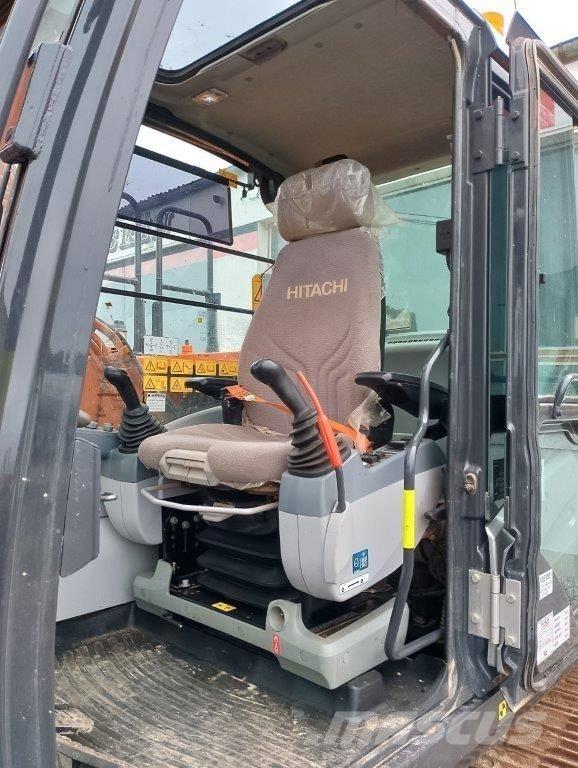 Hitachi ZX130 Crawler excavators