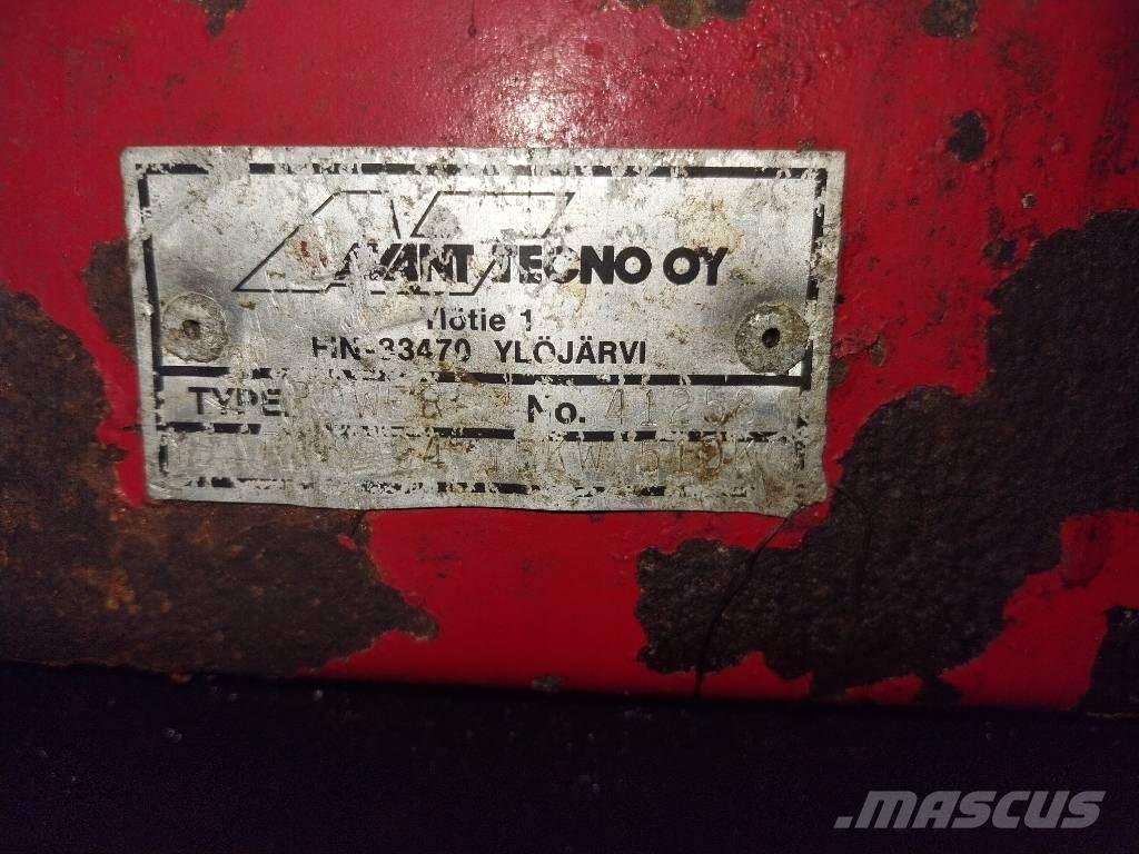 Avant Power 4WD Mini loaders