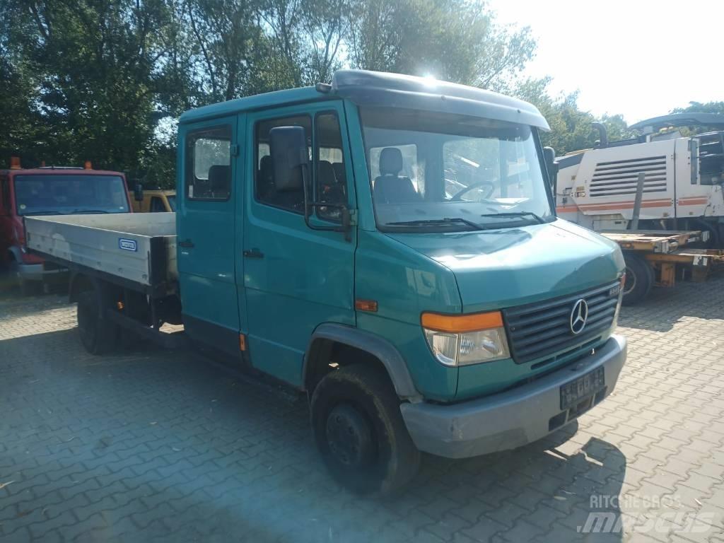 Mercedes-Benz 614 D Tautliner/curtainside trucks