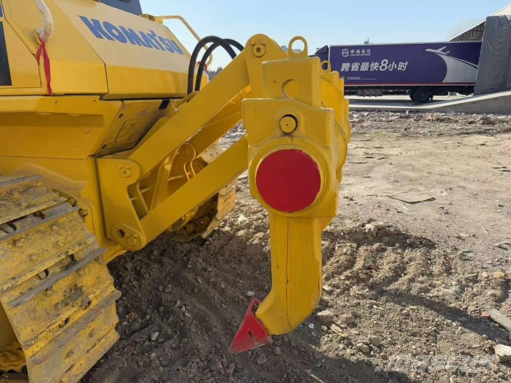 Komatsu D 85 EX-18 Crawler dozers