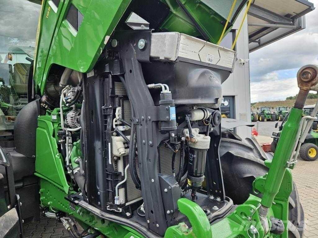 John Deere 6R195 Tractors
