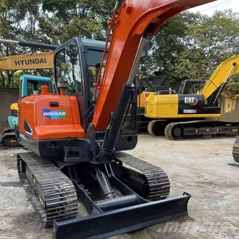 Doosan DX55-9C Mini excavators < 7t