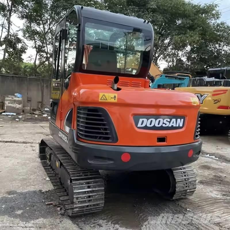 Doosan DX55-9C Mini excavators < 7t
