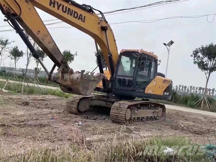 Hyundai R225LVS Crawler excavators