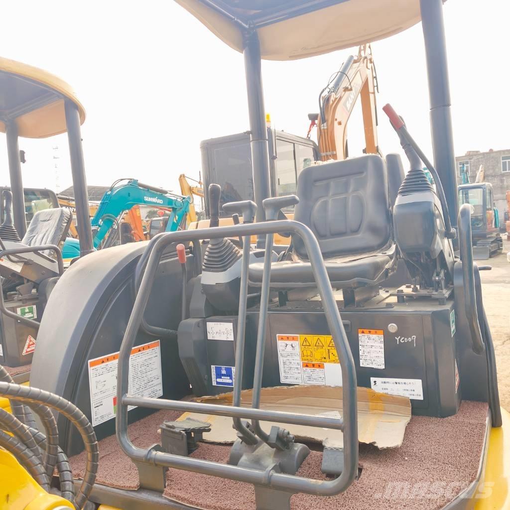 Komatsu PC30MR Mini excavators < 7t