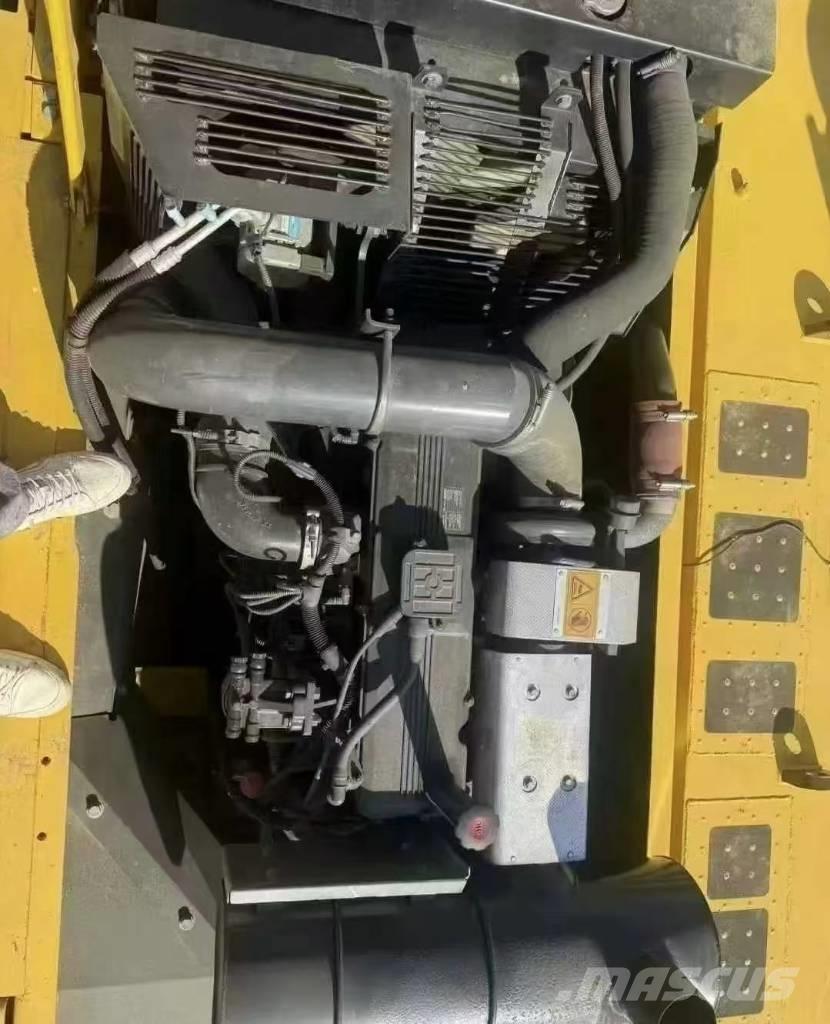 Komatsu PC 350-8 Crawler excavators