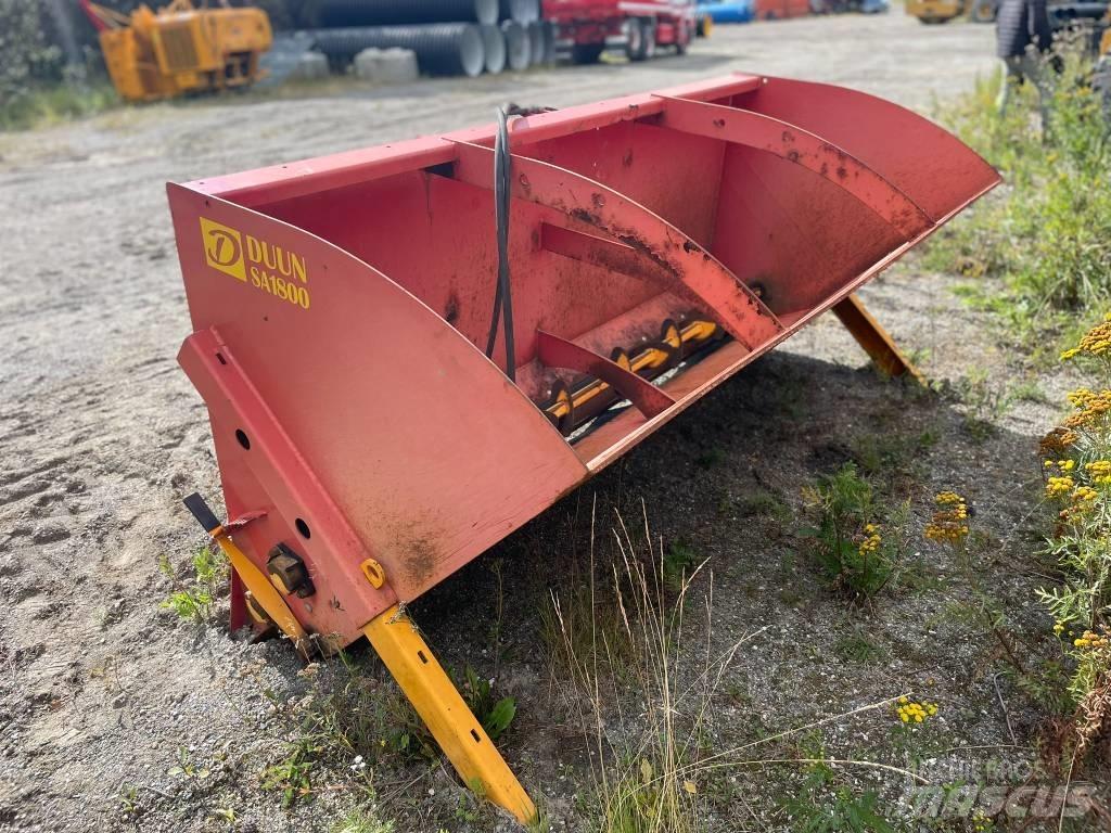 Duun SA 1800 Sand and salt spreaders