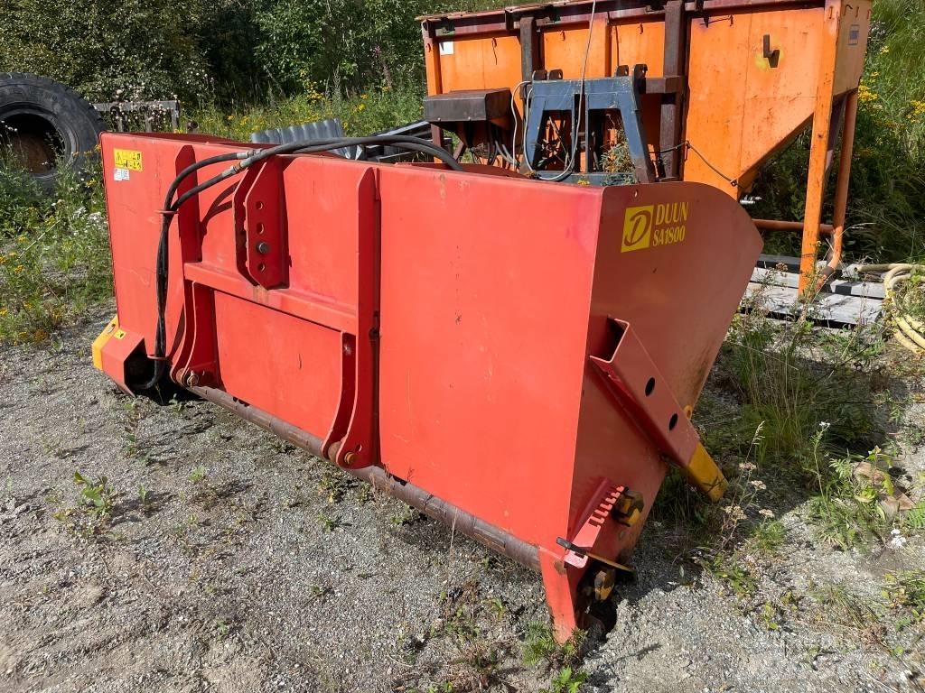 Duun SA 1800 Sand and salt spreaders