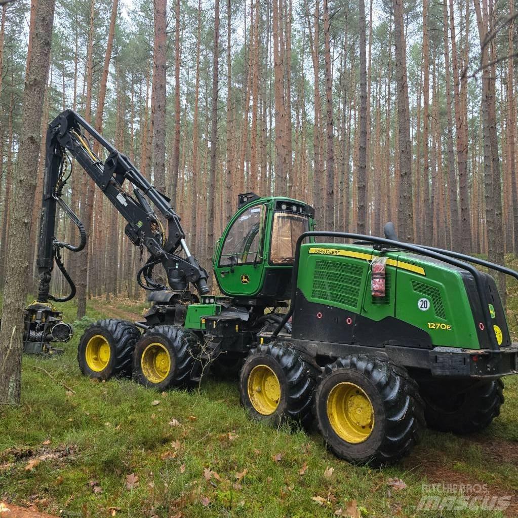 John Deere 1270E Harvesters