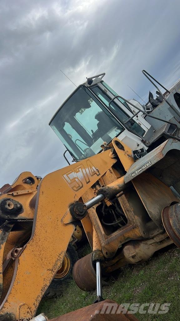 Liebherr L 574 Axles