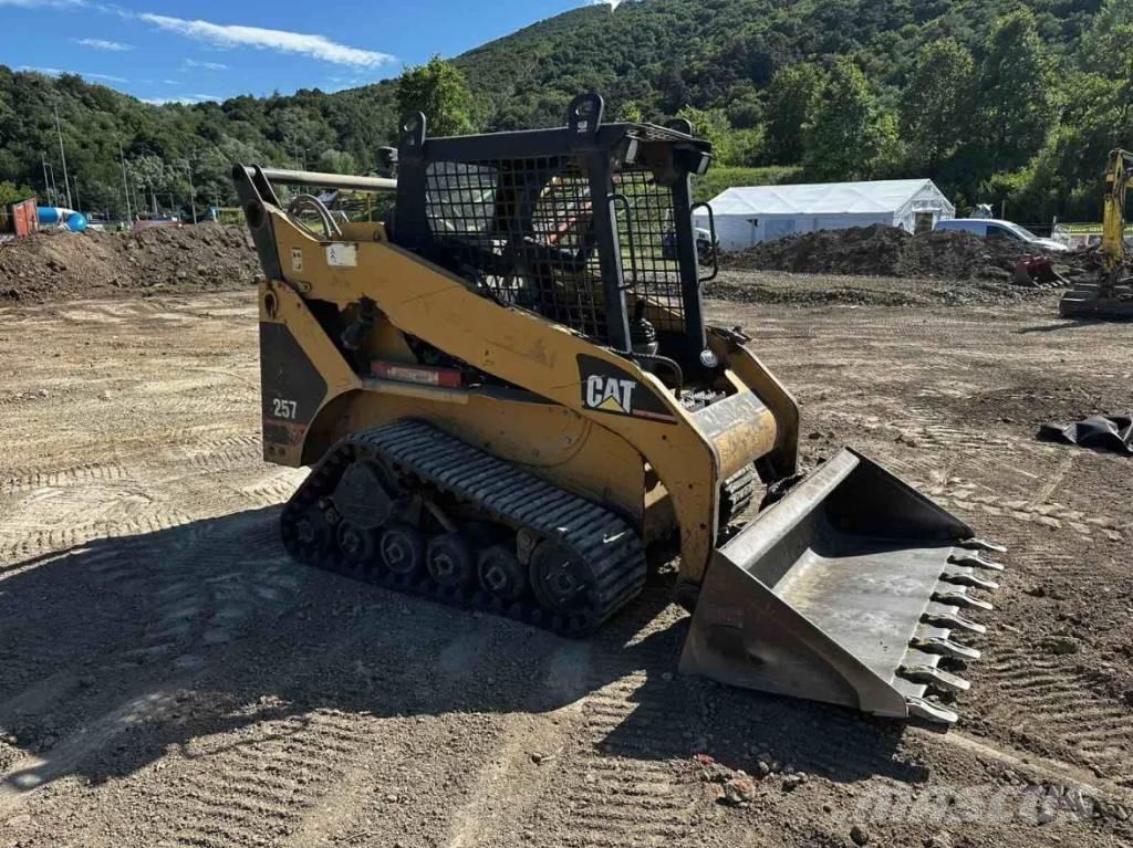CAT 257 Crawler FEL's