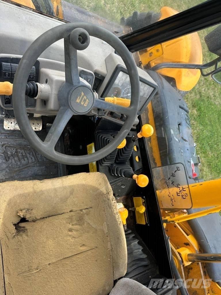 JCB 526 Farming telehandlers