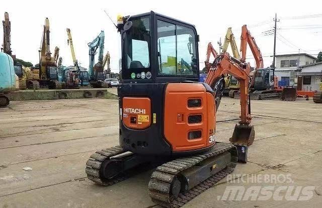 Hitachi 30 Mini excavators < 7t