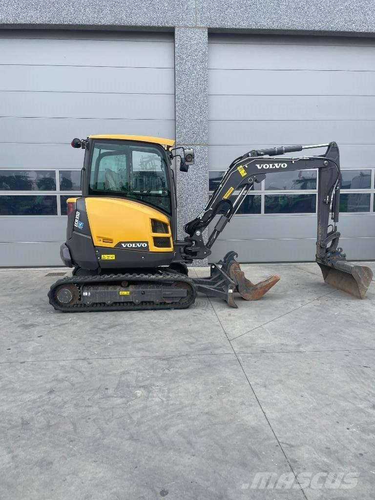 Volvo ECR 35 D Mini excavators < 7t