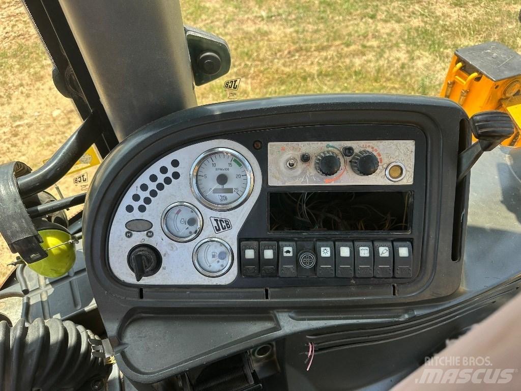 JCB 3 CX TLB's