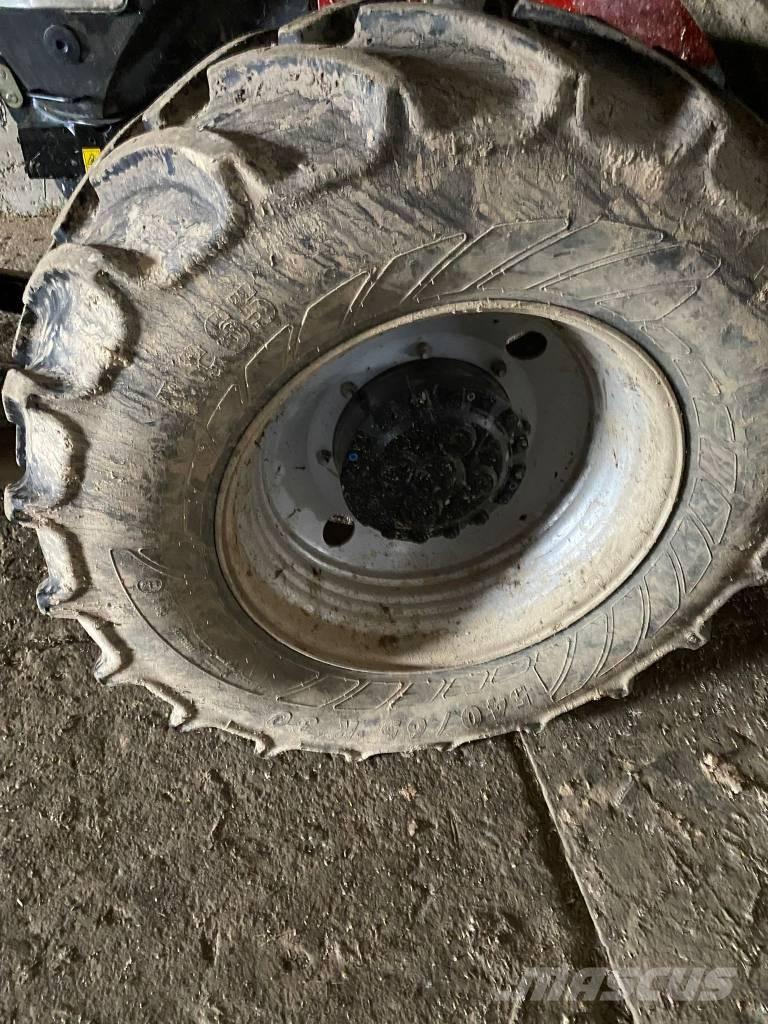 Case IH Puma 240 Tractors