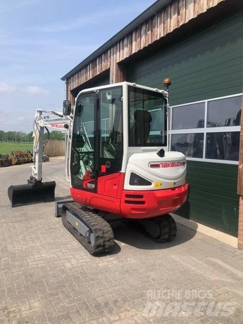 Takeuchi TB230 Mini excavators < 7t