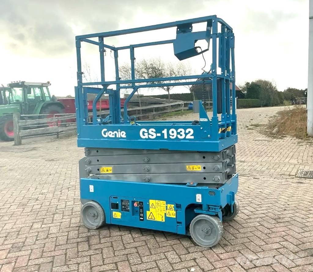 Genie GS 1932 Scissor lifts