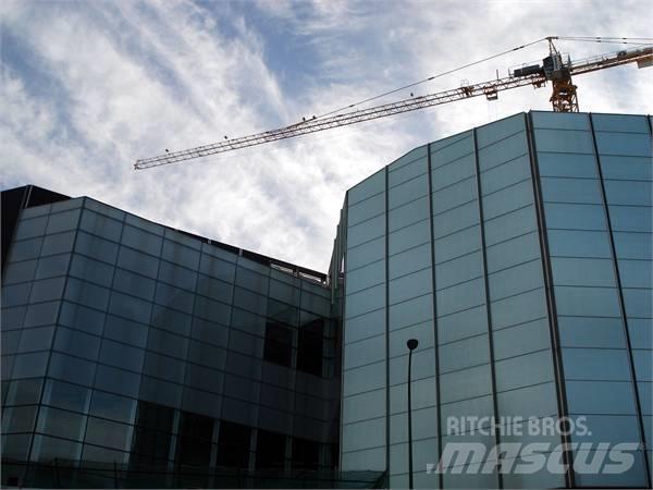 Potain MD 175 B Tower cranes