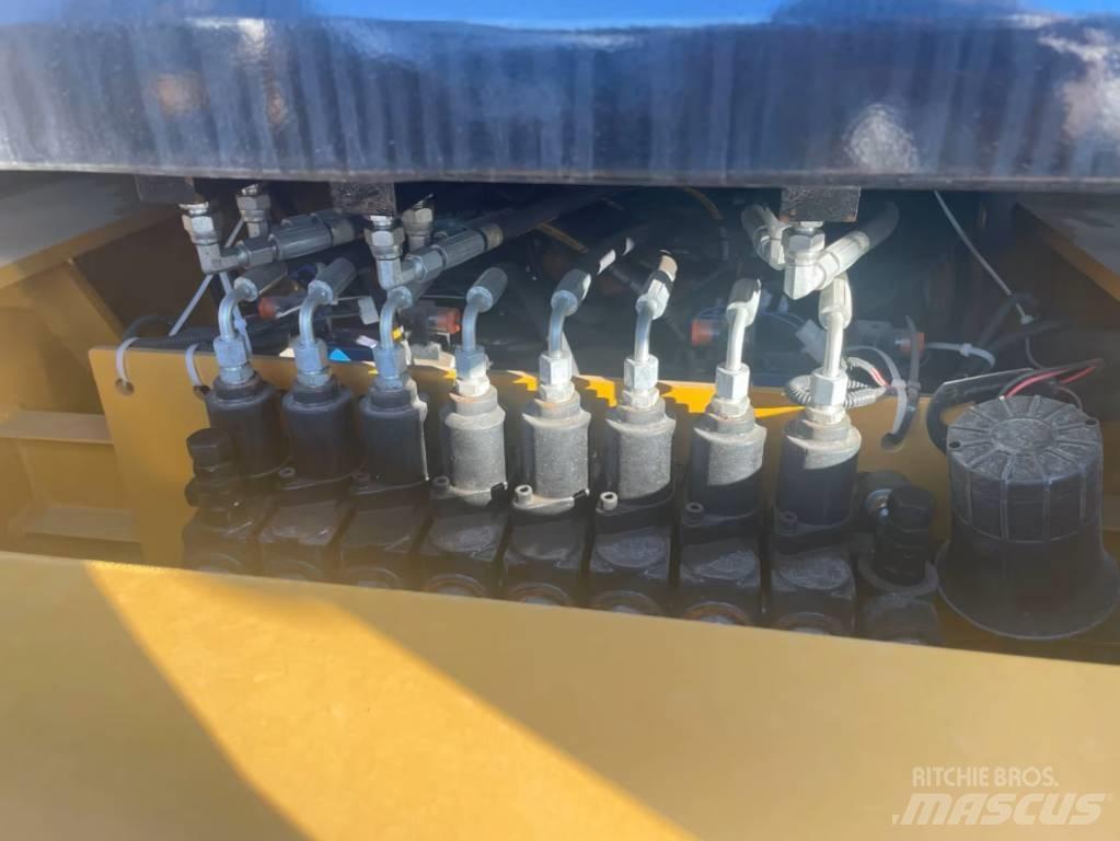 CAT 420 F TLB's
