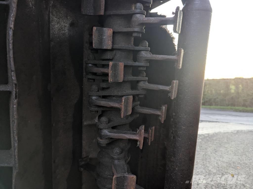 McConnel PA93 Hedge cutters