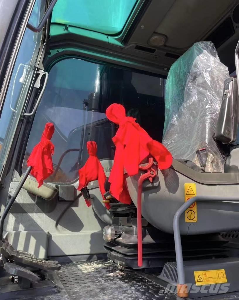 Volvo EC 240 B Crawler excavators