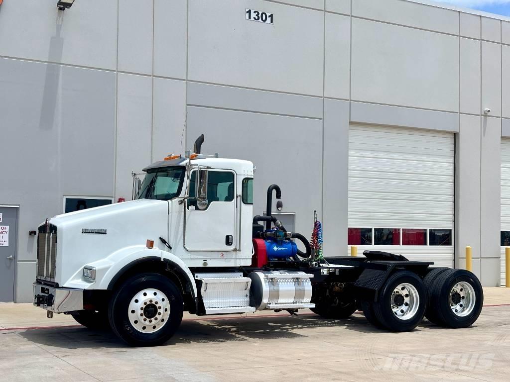 Kenworth T 800 Truck Tractor Units