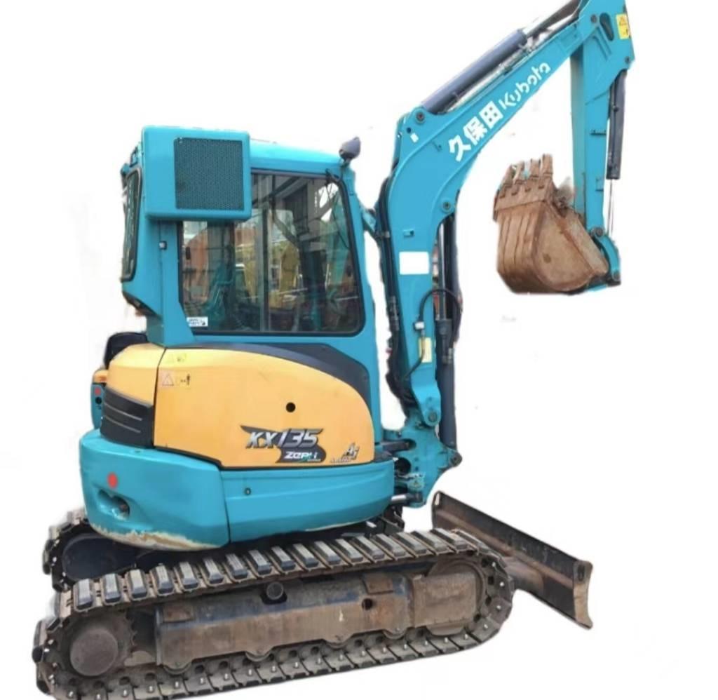Kubota KX135 Mini excavators < 7t