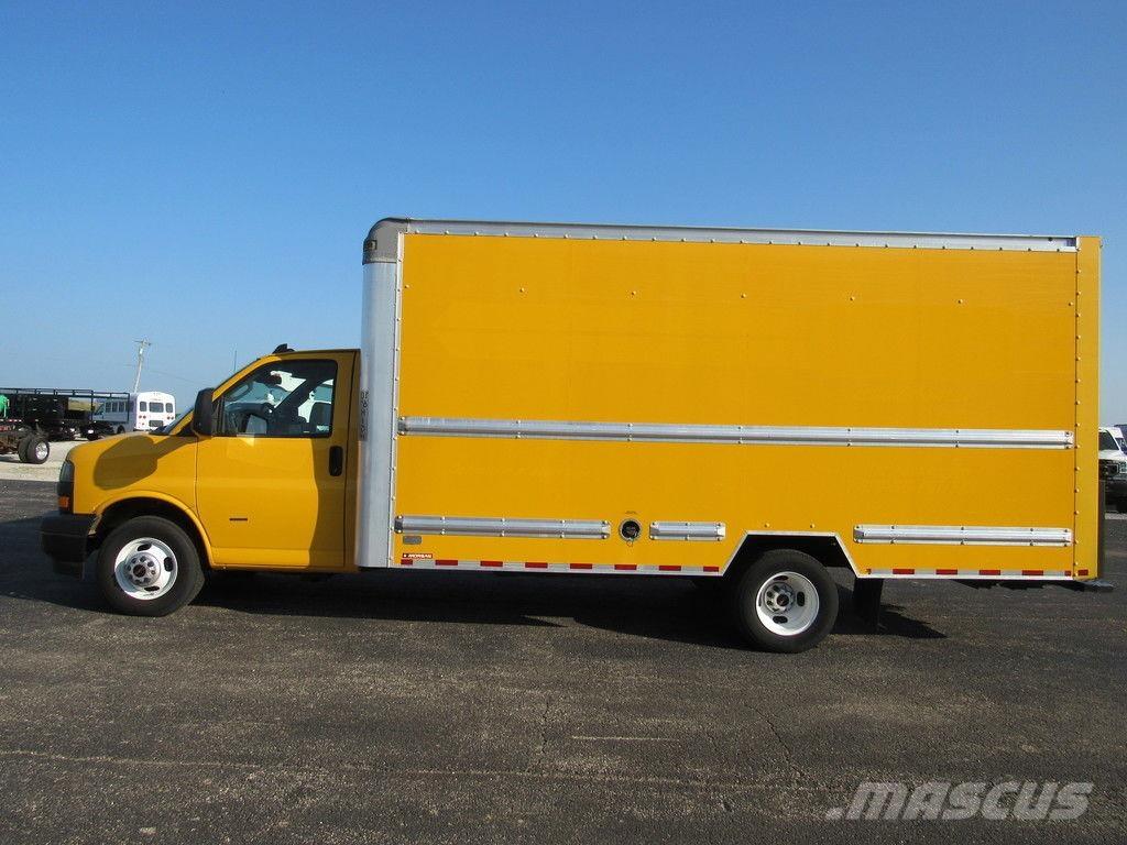 GMC Savana 3500 Van Body Trucks