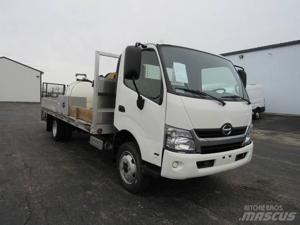Hino XJC740 Flatbed/Dropside trucks