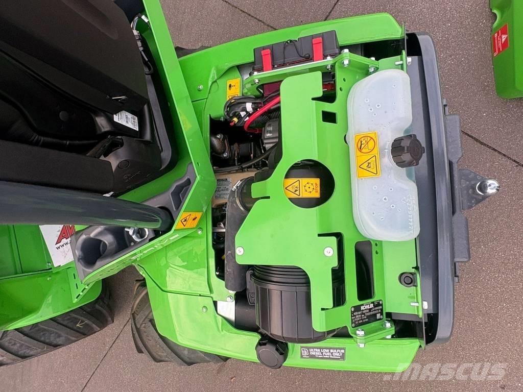 Avant 635 Skid steer loaders