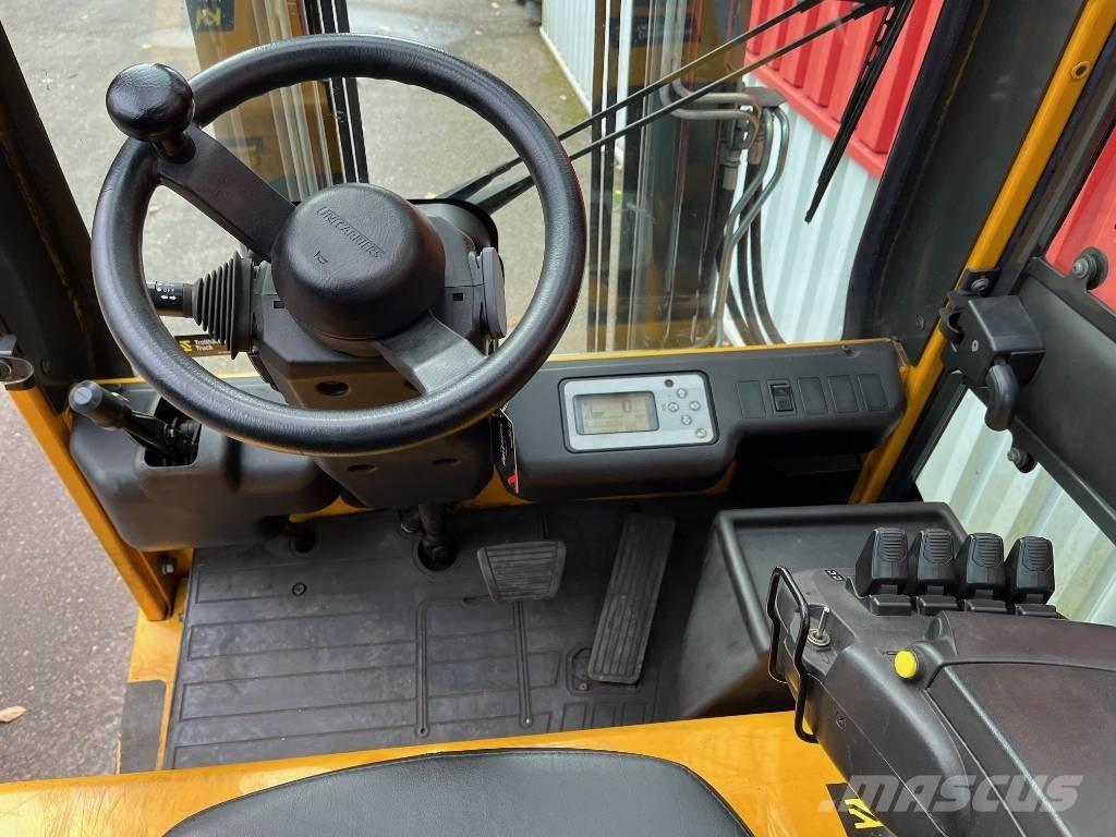 UniCarriers 1Q2L25Q Electric forklift trucks