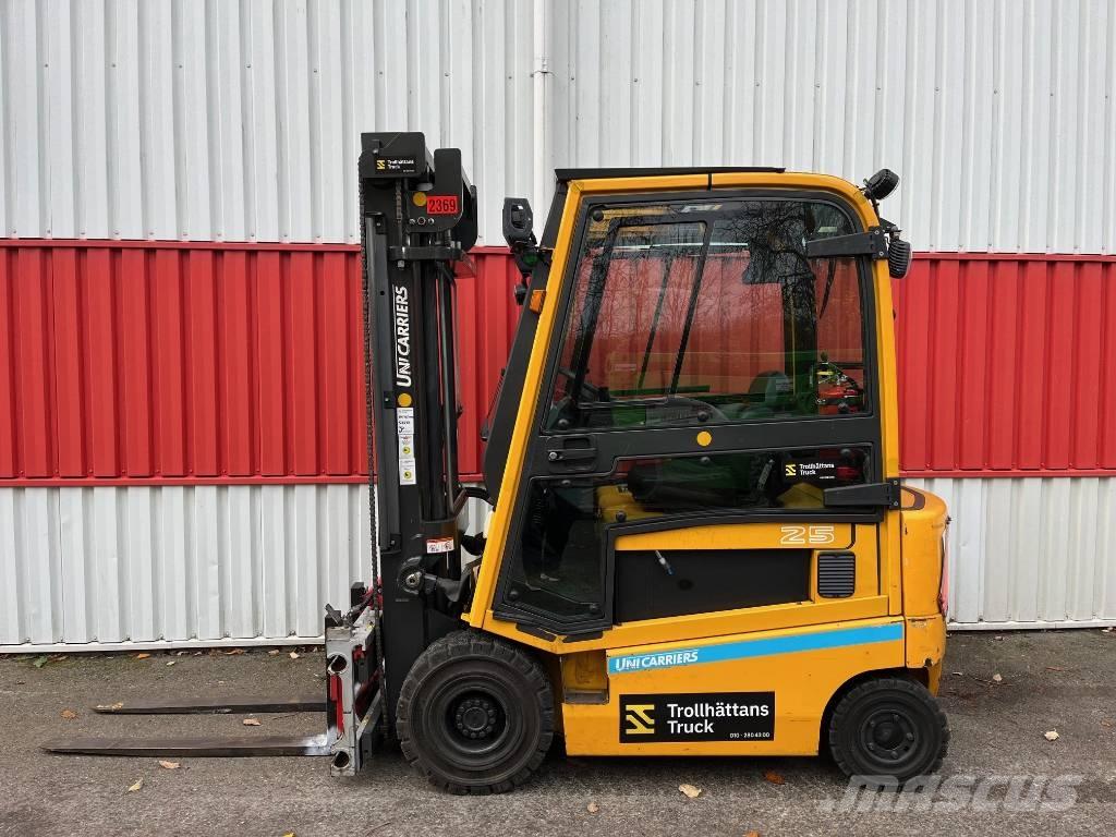 UniCarriers 1Q2L25Q Electric forklift trucks