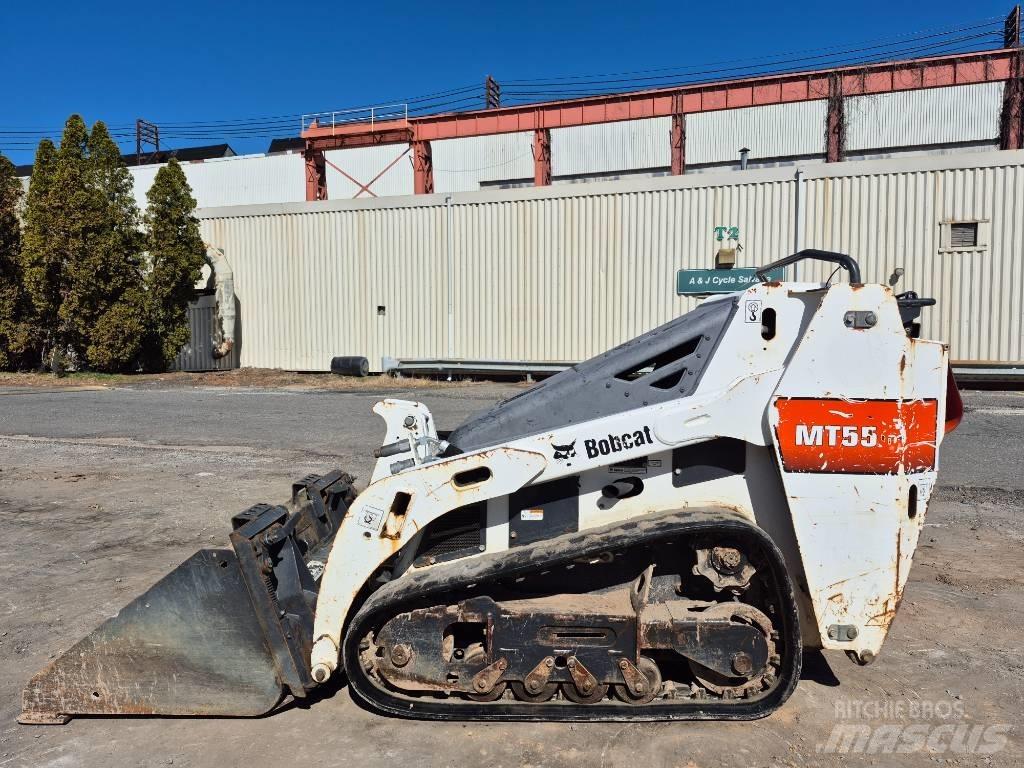 Bobcat MT 55 Crawler FEL's