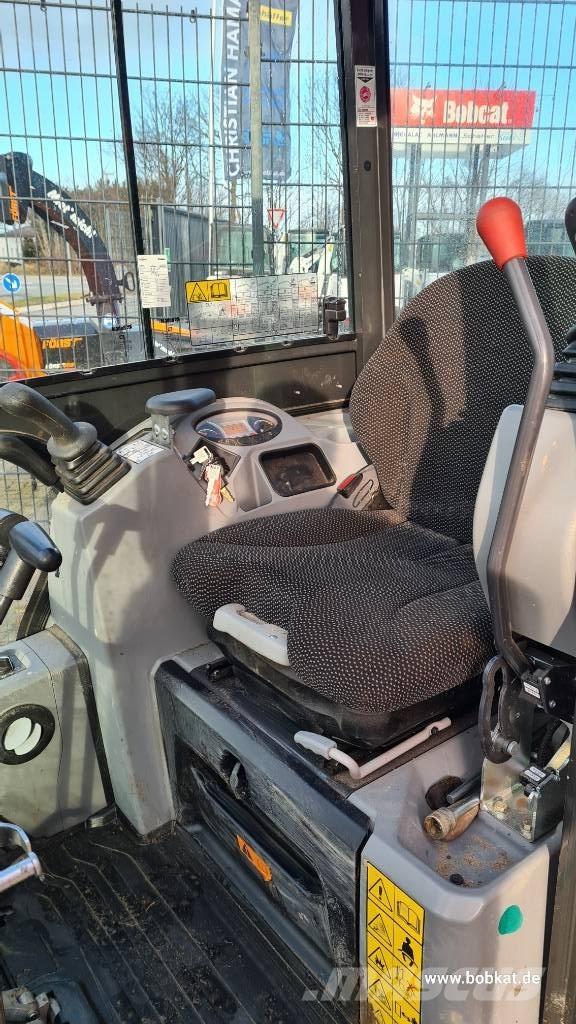Bobcat E 17 Mini excavators < 7t