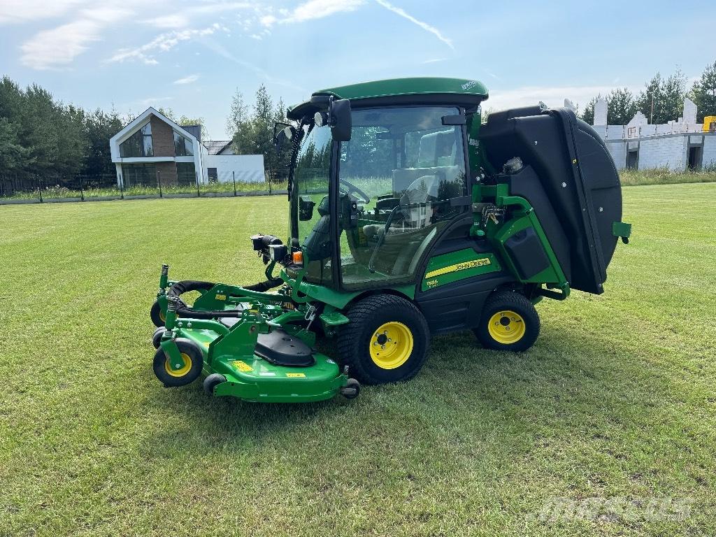 John Deere 1585 Greens mowers