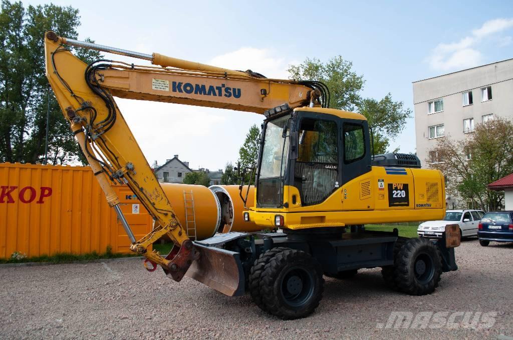 Komatsu PW 220-7 Wheeled excavators