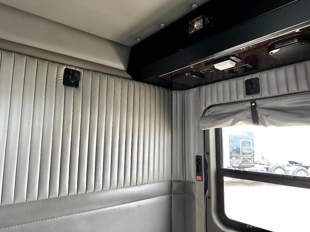 Kenworth T 800 Truck Tractor Units