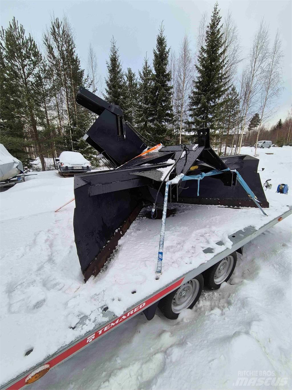 Leppä 255 Snow throwers