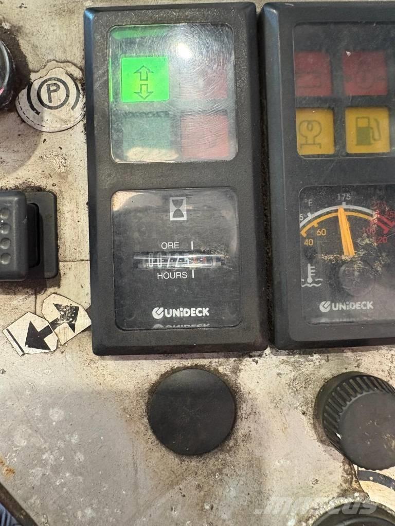 Combilift C 8000 4-way reach truck