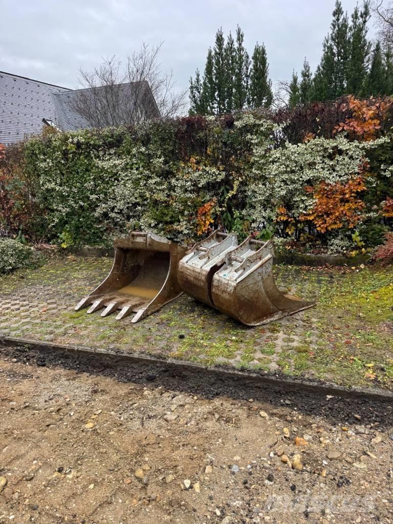 Hyundai HX 85 A Midi excavators  7t - 12t