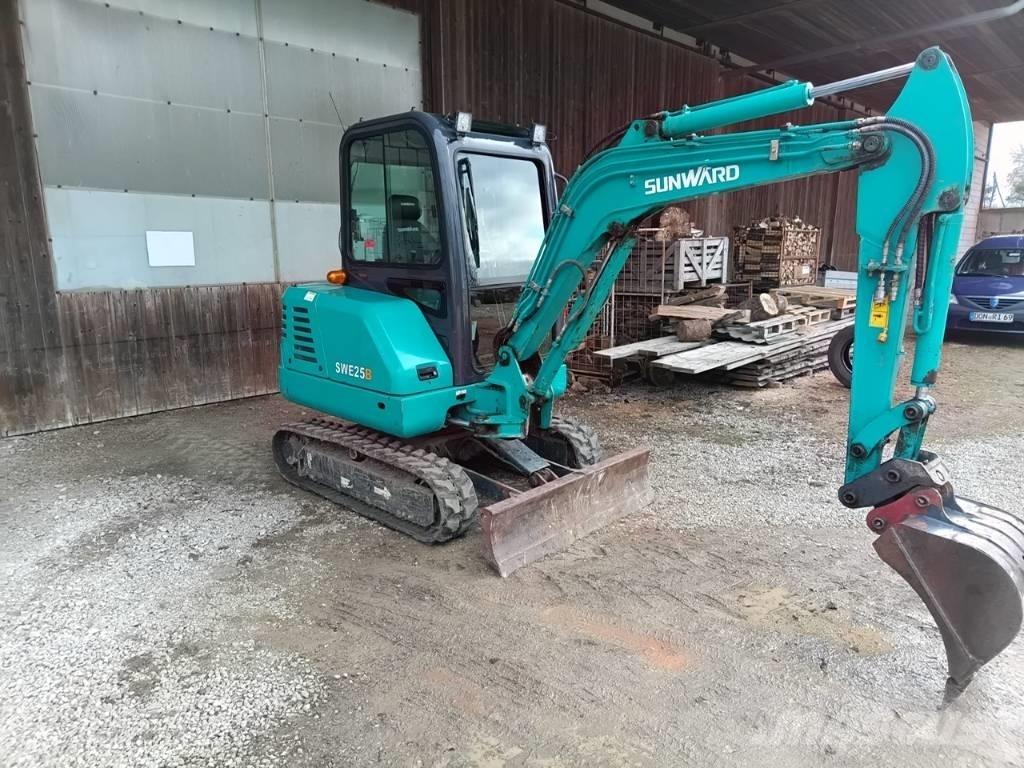 Sunward SWE 25 B Mini excavators < 7t