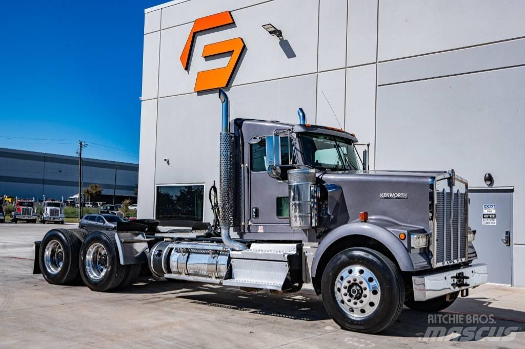Kenworth W 900 Truck Tractor Units