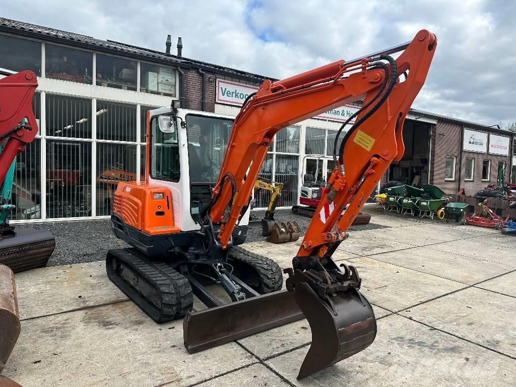 Takeuchi TB 235 CR Mini excavators < 7t