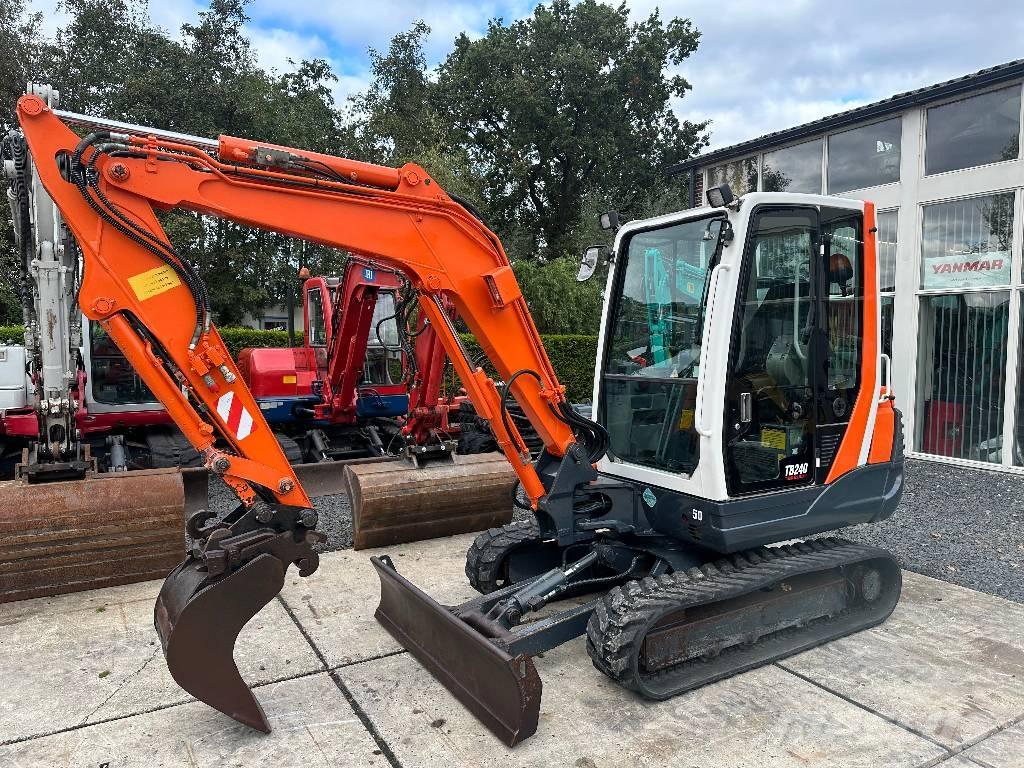Takeuchi TB 235 CR Mini excavators < 7t