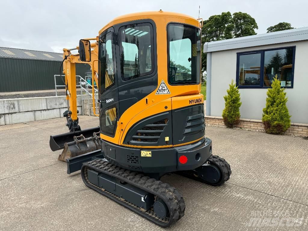Hyundai R25Z-9 AK Mini excavators < 7t