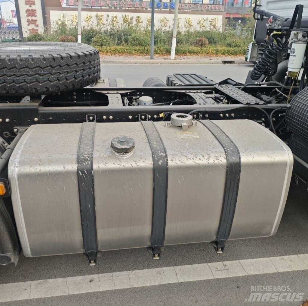 Shacman F 3000 Truck Tractor Units